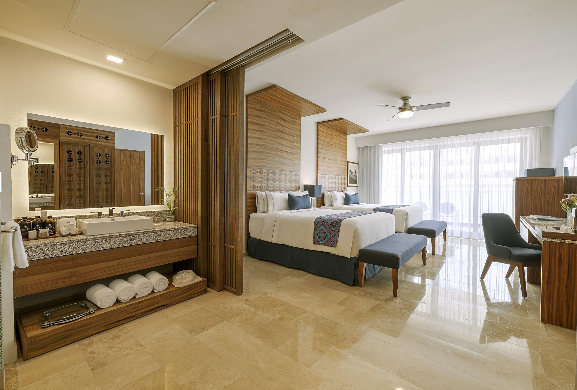Agatha Queen Room 3